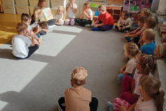 4d93ed3c-5300-432a-a294-d35ffceb5343