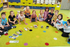 6cb209d4-ff53-42bf-ad8e-cb377ca13938