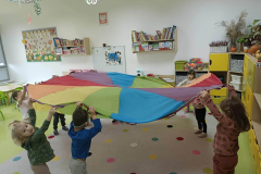 2757d8f9-0377-4343-a65b-8f41e3713bb8