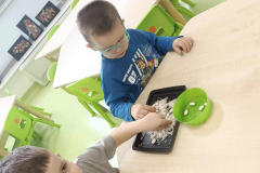 ff489f4e-6340-4ea3-9313-2ad588a4a78e