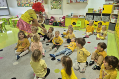 ff7cacad-8fe0-46e5-8803-f97d088c7988