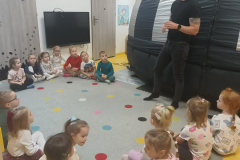 274fb374-1882-4b63-9106-ffd52c47220a