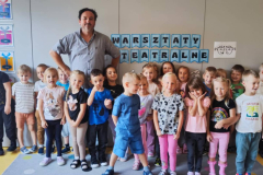 e924d13a-8838-4fad-a9b2-0094a11eafda