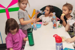 53ef5e75-2fc9-4e6b-9a3e-e742b3ace7a2