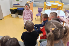 c2aba969-69c7-4728-b226-19707d2ae3cb